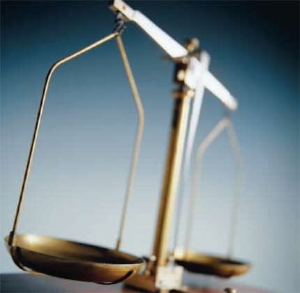 场外配资阳光化左右走？清理尾声配资公司纷纷转型