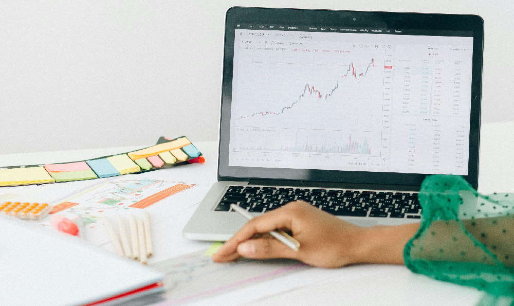 炒股配资前必知：基本概念、市场行情分析与选股要点？