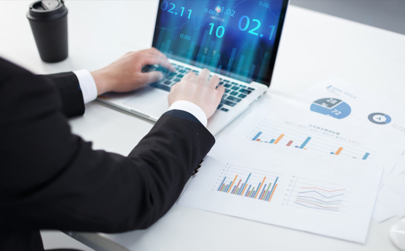 股票投资收益构成、分析方法及公司上市条件与费用介绍