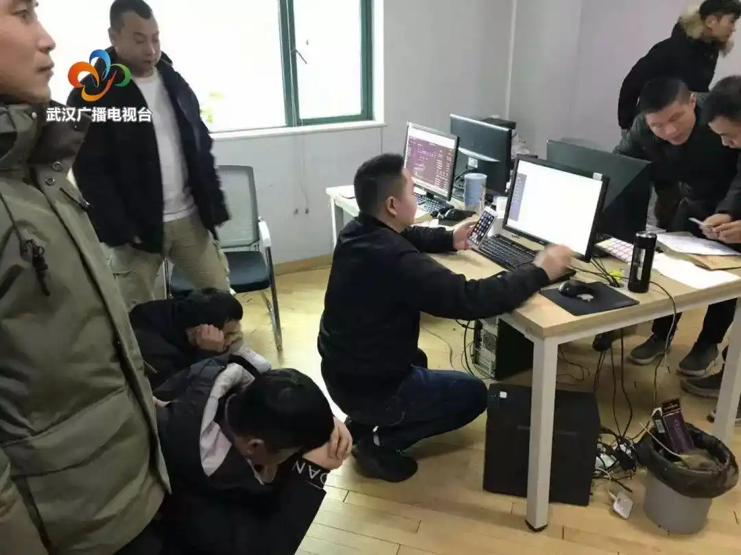 十倍杠杆股票软件骗局_正规股票交易软件_股票杠杆炒股